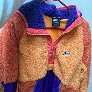 NIKE two toned Sherpa half zip